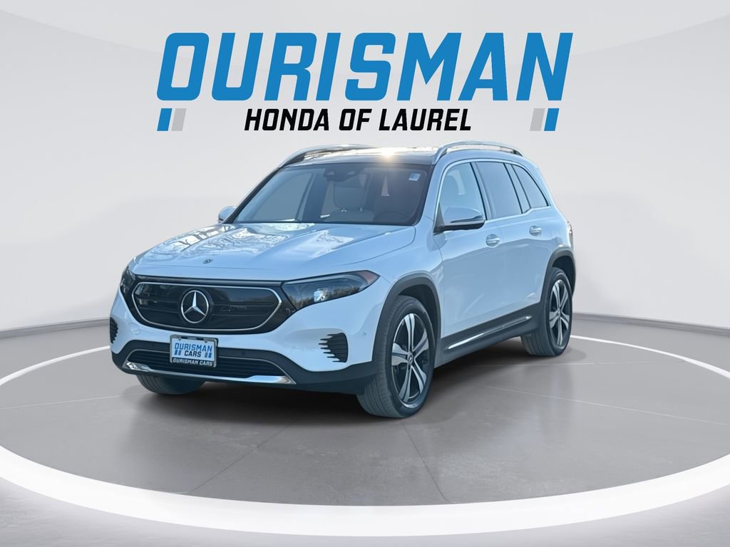 Used 2023 Mercedes-Benz EQB 300 4MATIC image 4