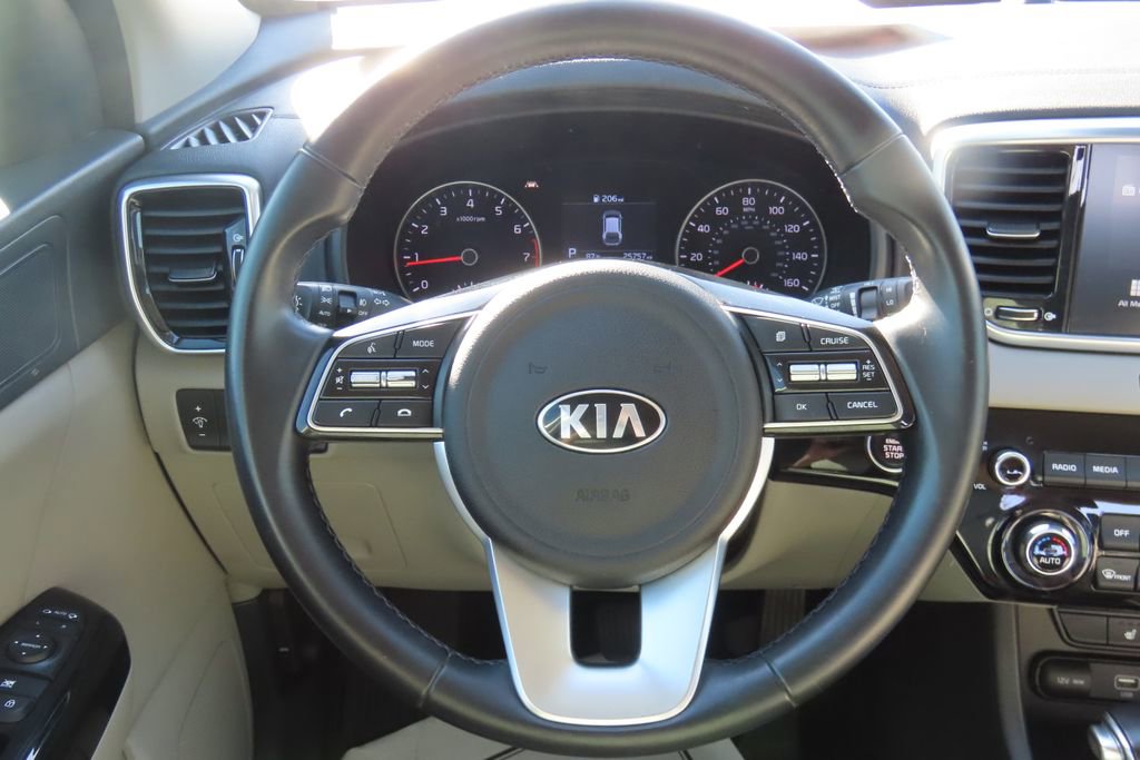 Used 2020 Kia Sportage EX image 10