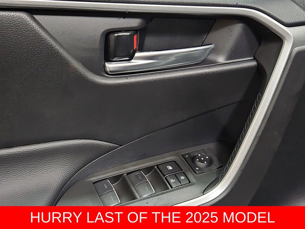 New 2025 Toyota RAV4 XLE image 11