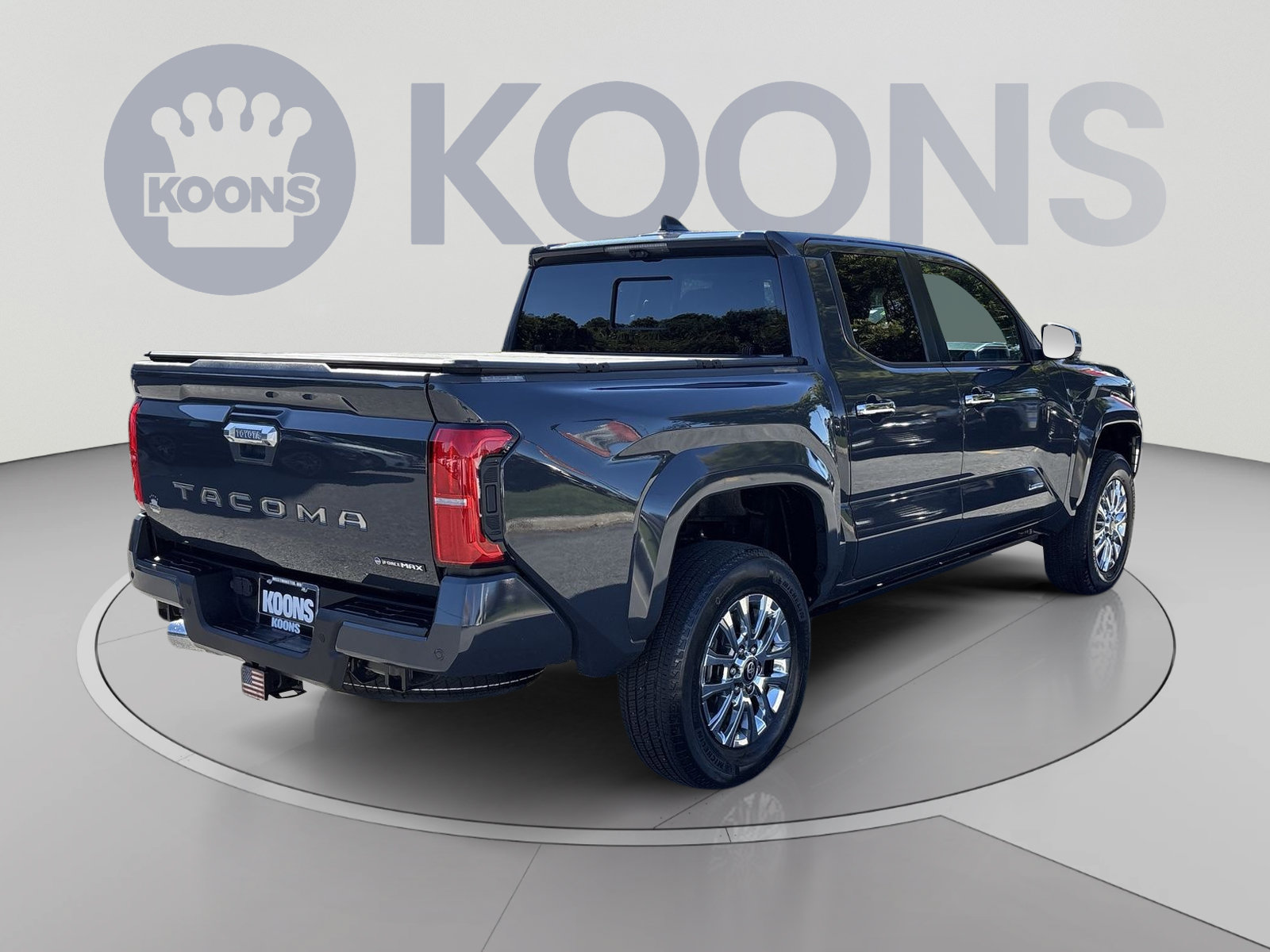 Used 2024 Toyota Tacoma Limited AWD/4WD image 7