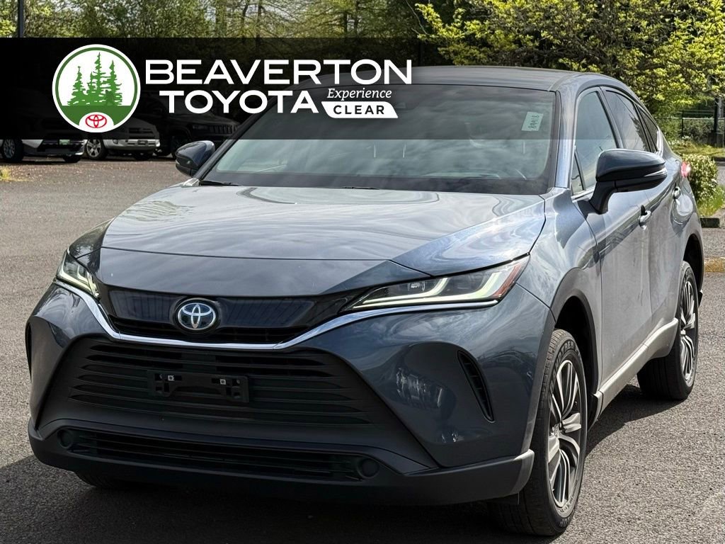 Used 2023 Toyota Venza LE AWD/4WD image 1