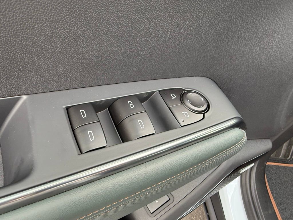 New 2026 GMC Acadia AT4 image 24