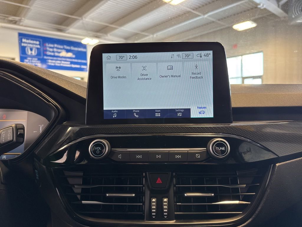 Used 2025 Ford Escape ST-Line image 13