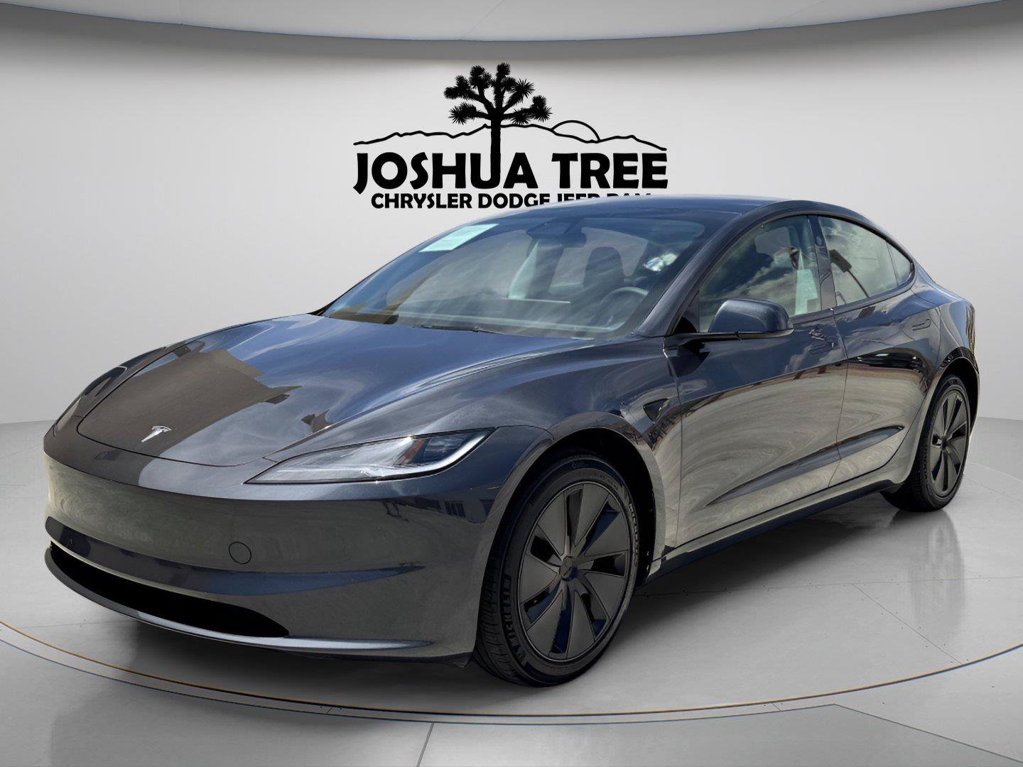 Used 2025 Tesla Model 3 Long Range RWD image 4