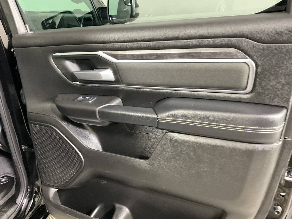 Used 2024 RAM 1500 Big Horn AWD/4WD image 21
