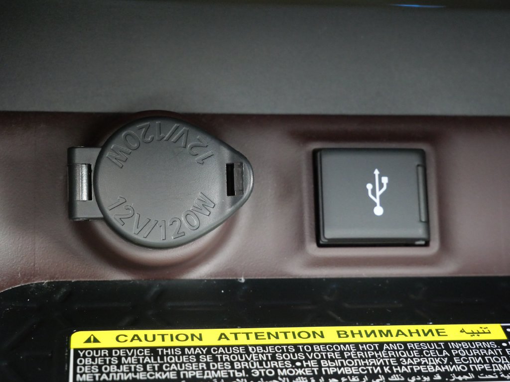 Certified 2020 Toyota RAV4 Limited AWD/4WD image 22