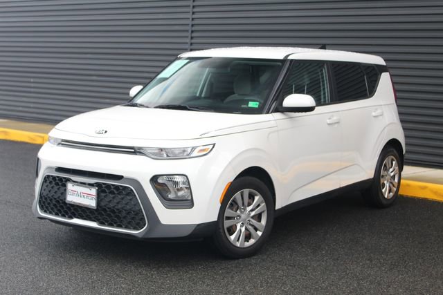 Used 2020 Kia Soul LX image 1