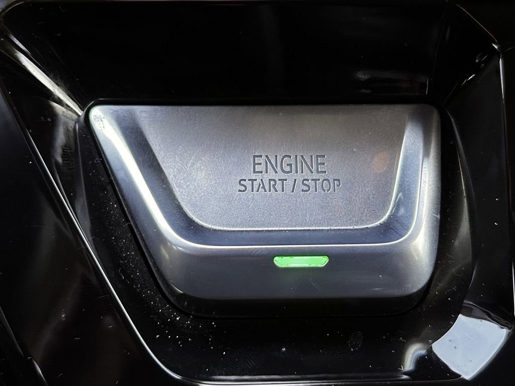 Used 2023 GMC Sierra 1500 AT4X AWD/4WD image 22