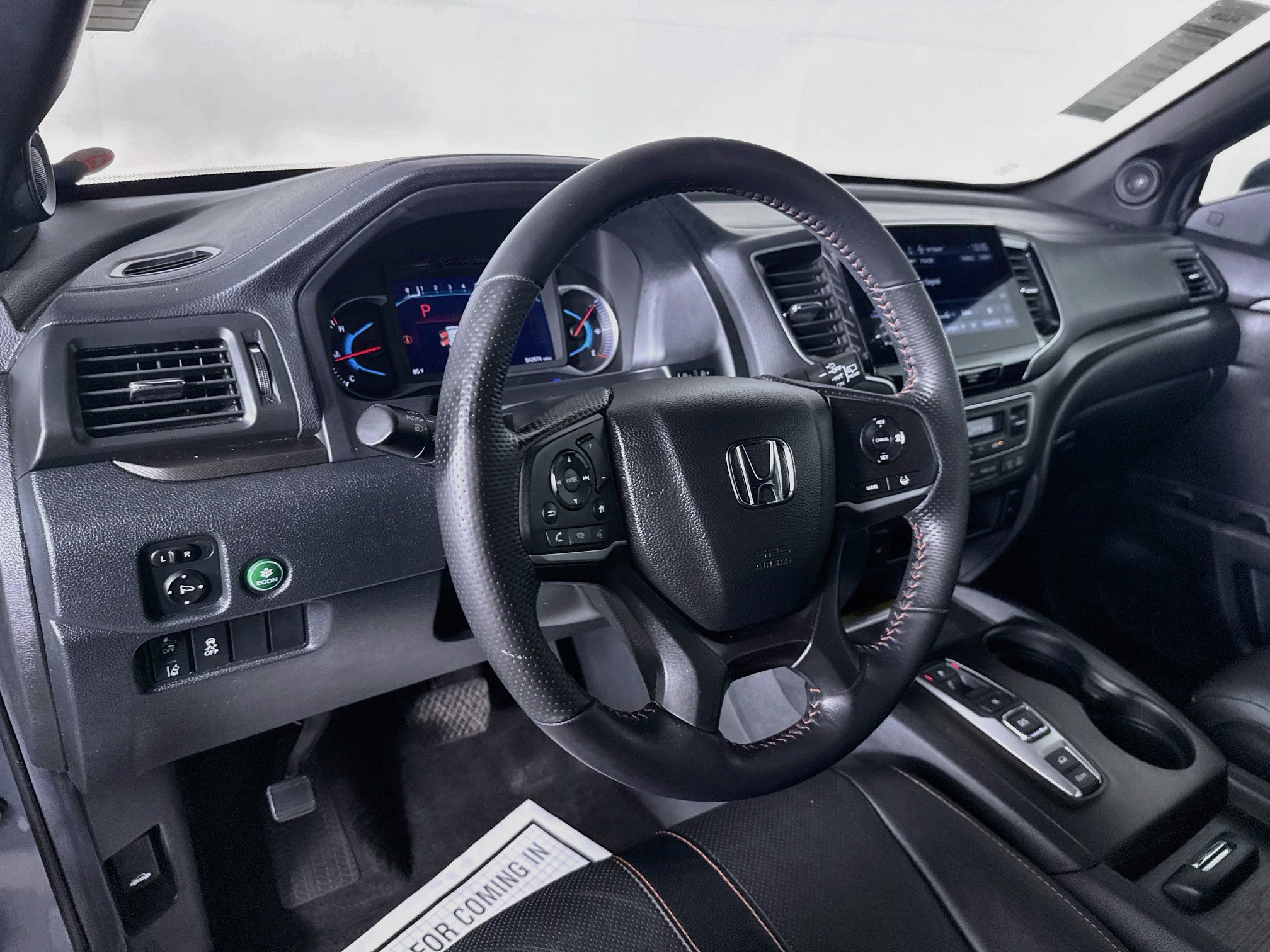 Certified 2022 Honda Pilot TrailSport image 8