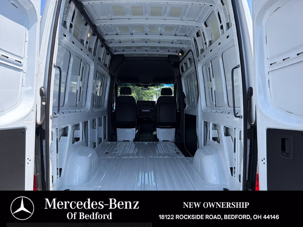 New 2025 Mercedes-Benz Sprinter 2500 image 17