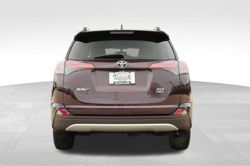 Used 2016 Toyota RAV4 XLE image 7