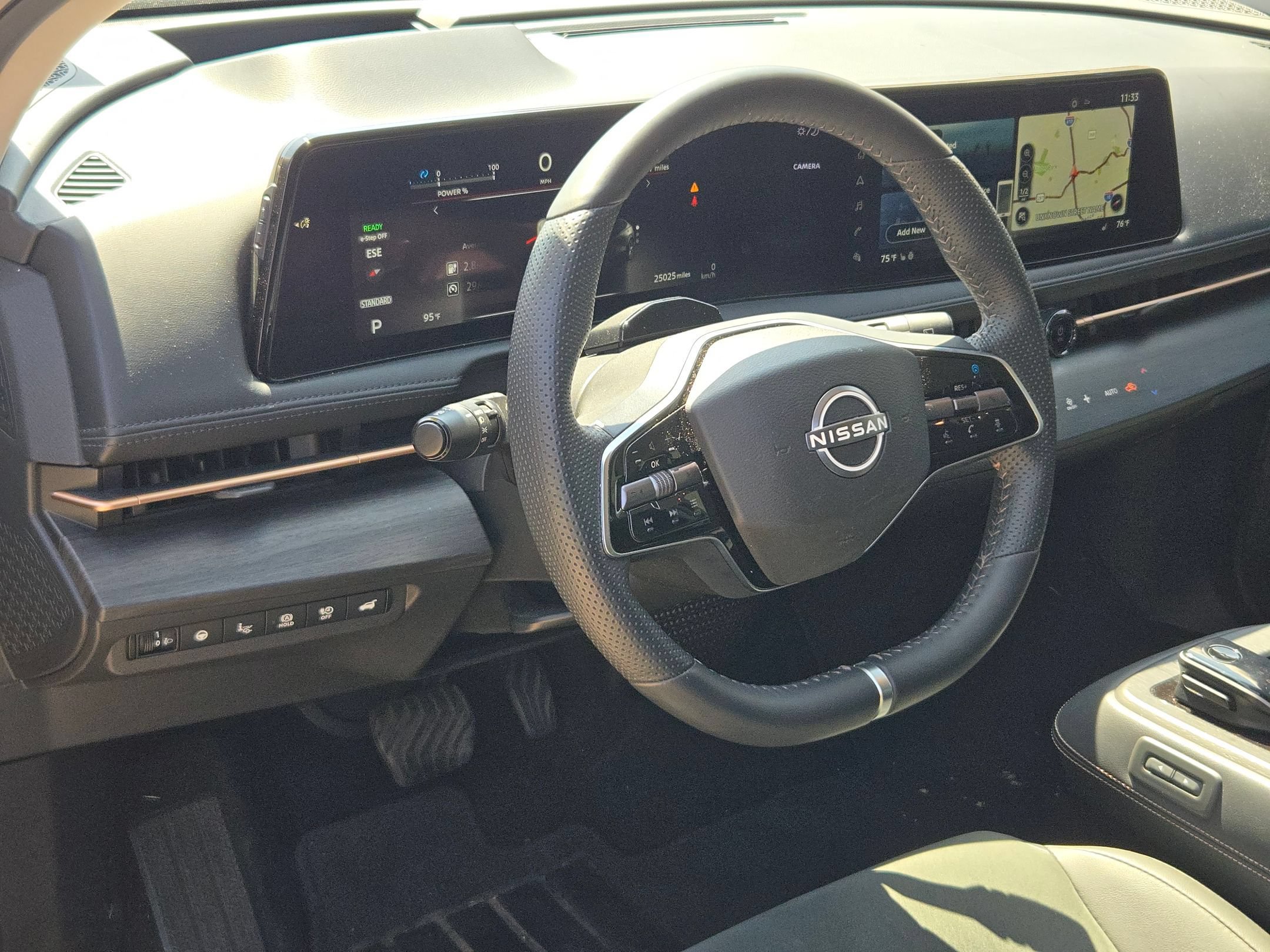 Used 2023 Nissan Ariya FWD image 10