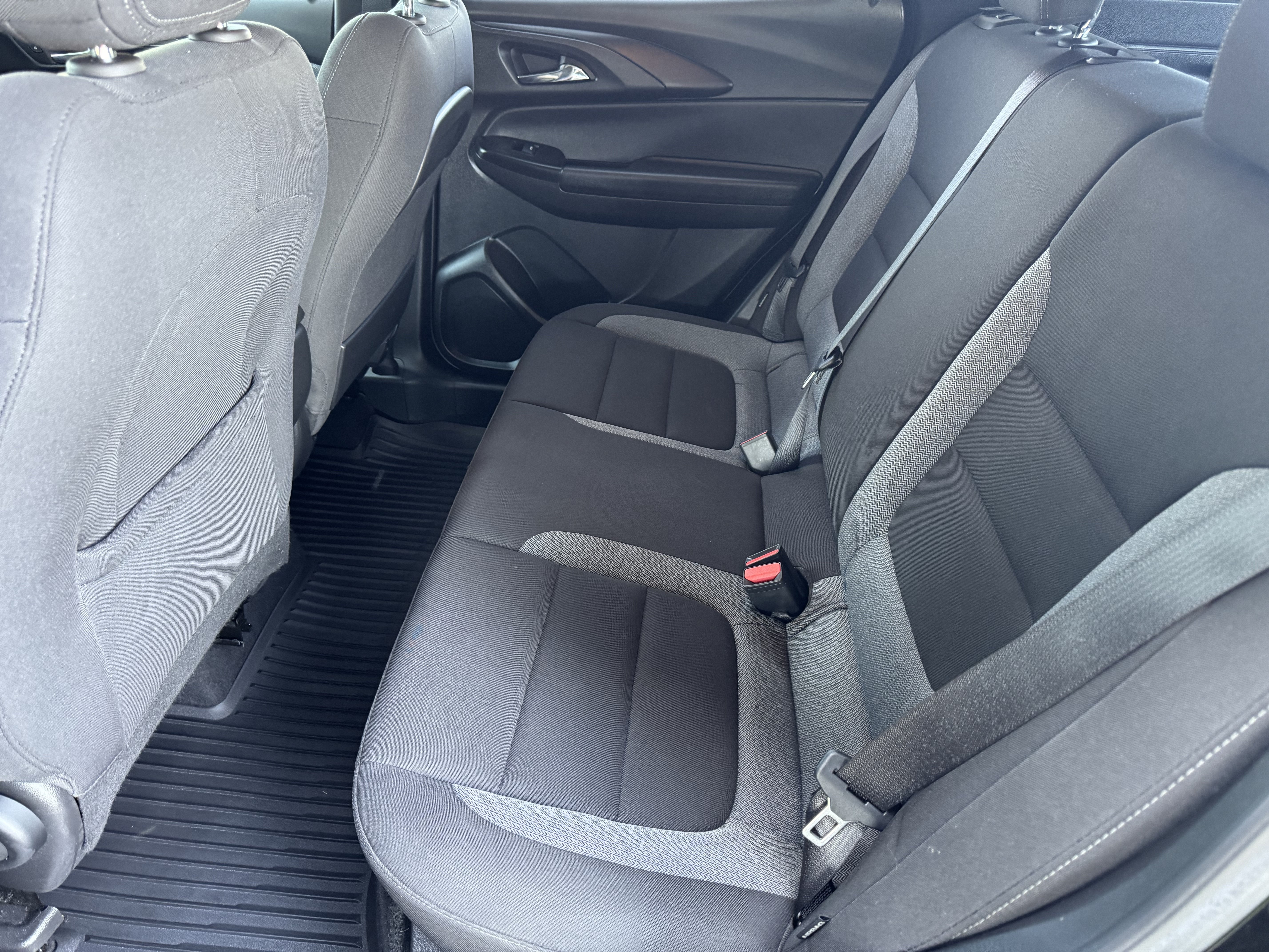 Certified 2024 Chevrolet TrailBlazer LT w/ LT Cold Weather Package FWD image 15