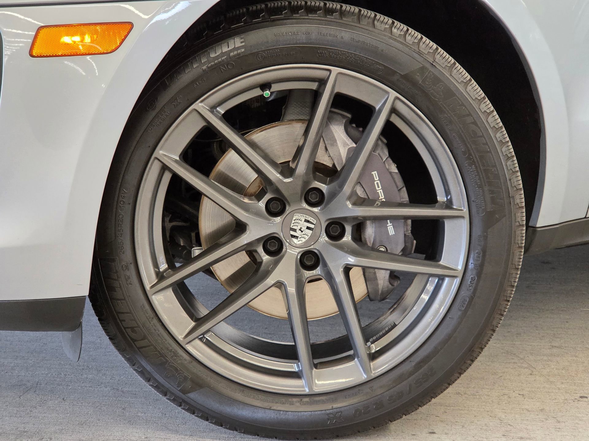 Certified 2024 Porsche Macan Turbo image 25