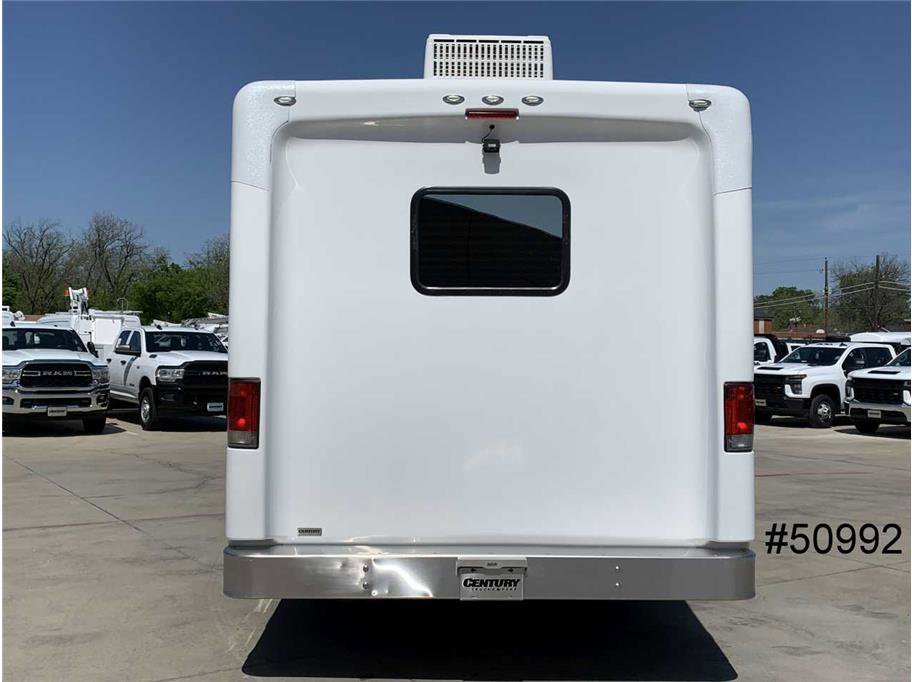 Used 2018 Ford E-450 and Econoline 450 Super Duty w/ Shuttle Bus Prep Package image 40