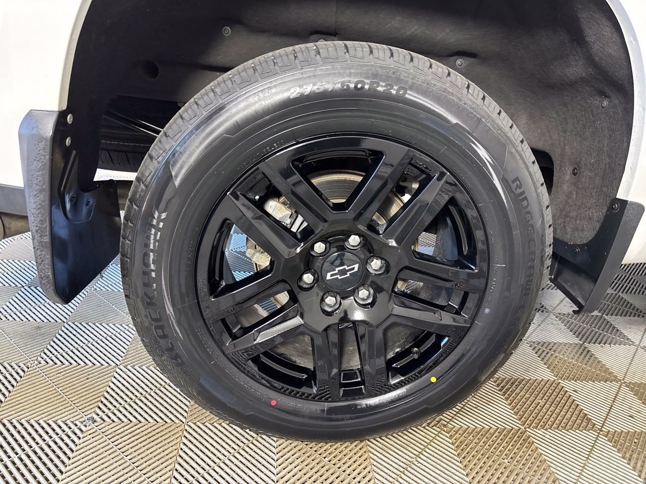 Used 2023 Chevrolet Silverado 1500 Custom w/ LPO, Dark Essentials Package AWD/4WD image 32