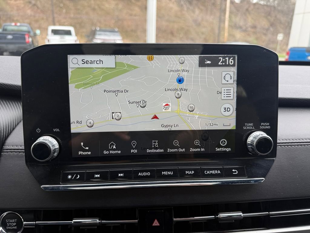 Used 2024 Mitsubishi Outlander SE Black Edition image 19