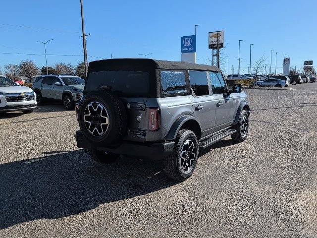 Used 2022 Ford Bronco Outer Banks image 19