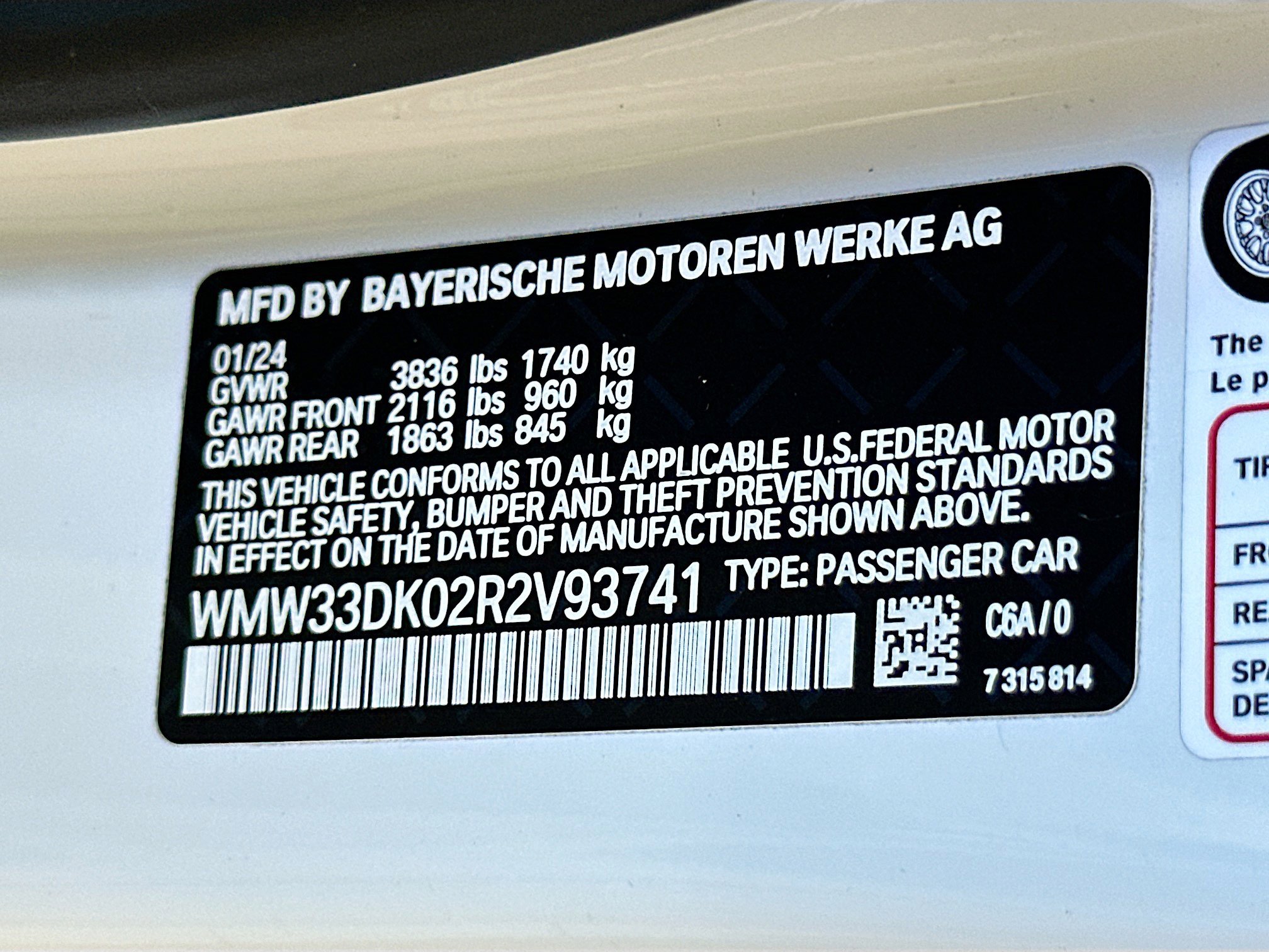 Used 2024 MINI Cooper 4-Door Hardtop image 31