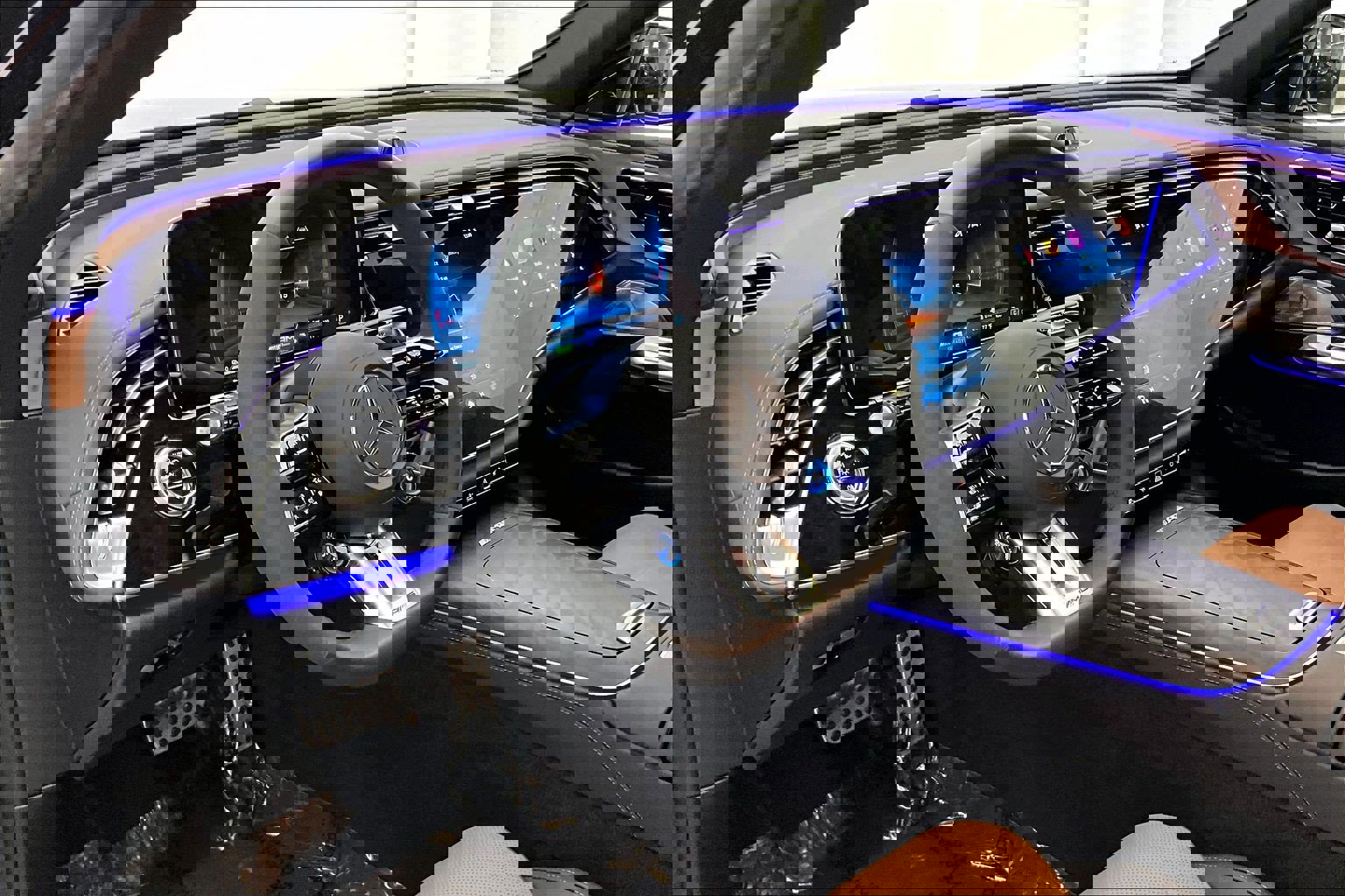 Used 2026 Mercedes-Benz E 53 AMG e 4MATIC Sedan image 18