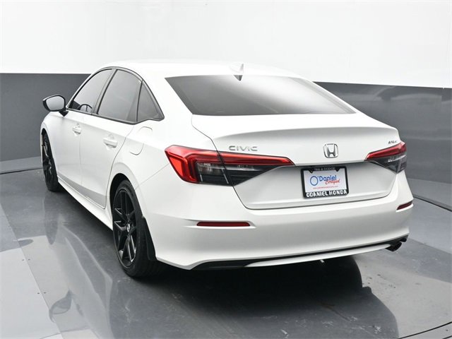 Used 2023 Honda Civic Sport image 3