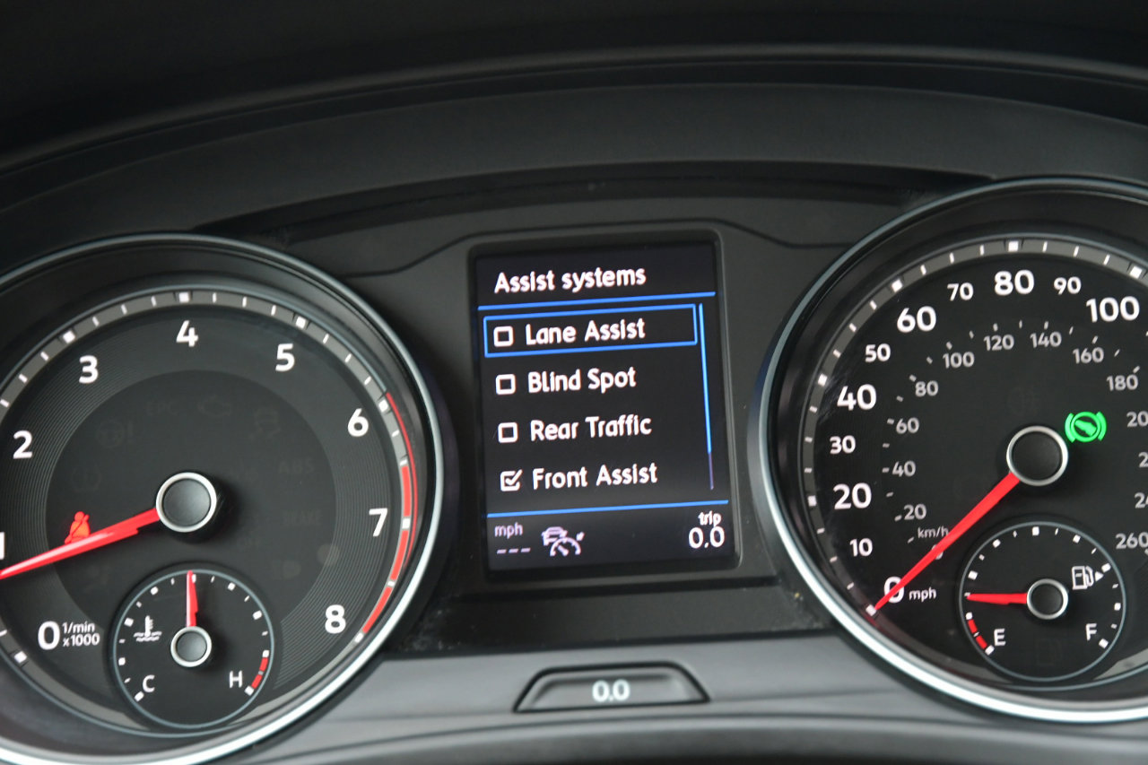 Used 2020 Volkswagen Atlas SE w/ Panoramic Sunroof Package image 14