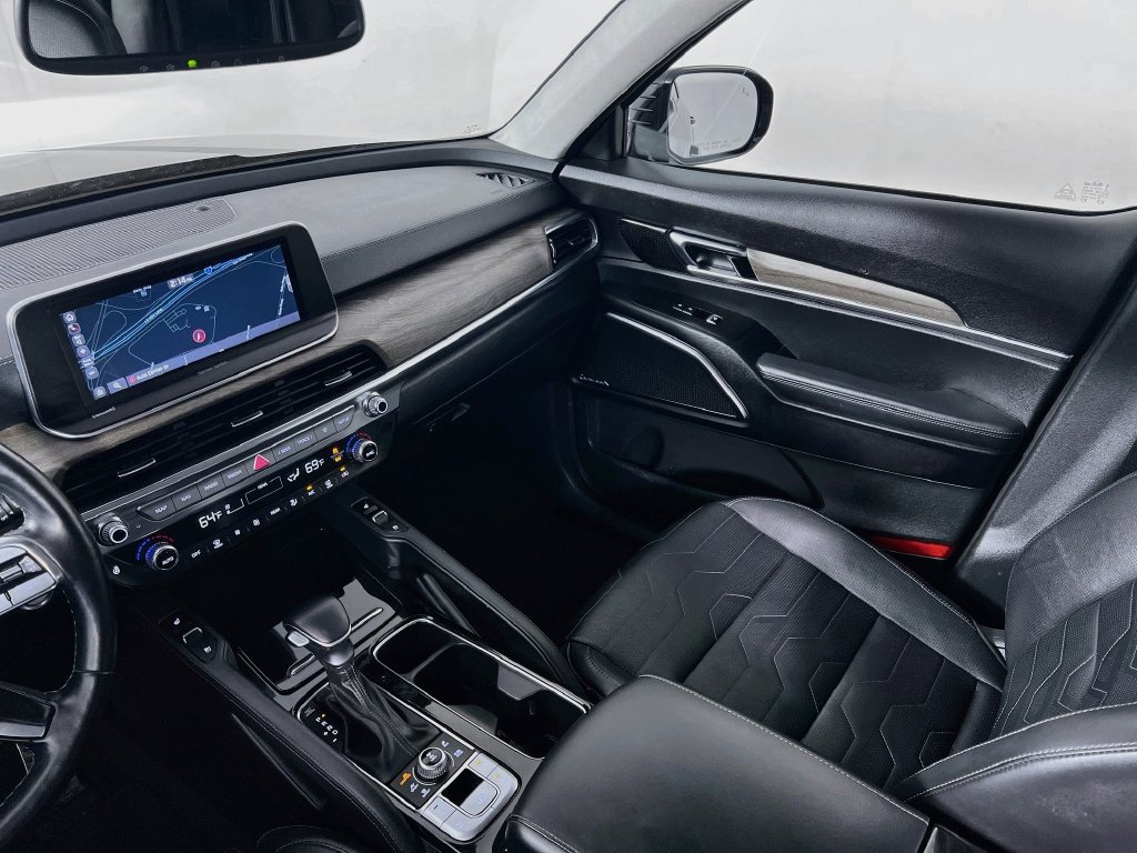 Certified 2021 Kia Telluride SX w/ SX Prestige Package AWD/4WD image 26