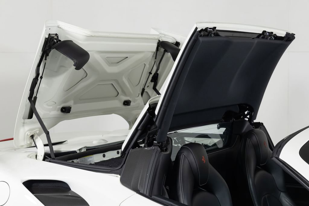 Used 2016 Ferrari 488 Spider RWD image 23