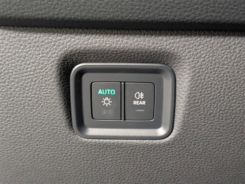 New 2026 Porsche Cayenne image 35