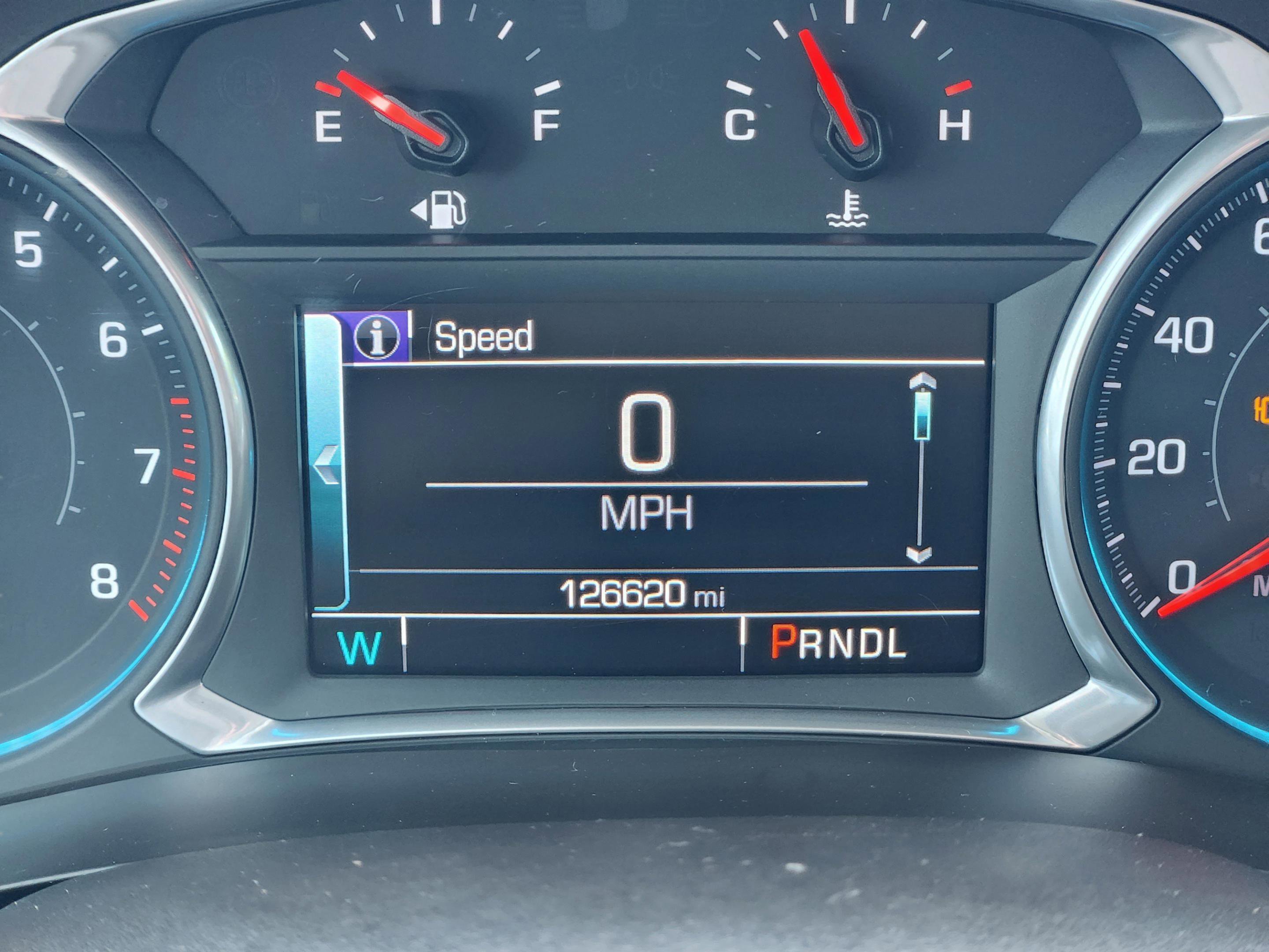 Used 2018 Chevrolet Traverse LT FWD image 9