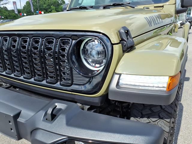 Used 2025 Jeep Gladiator Sport AWD/4WD image 10