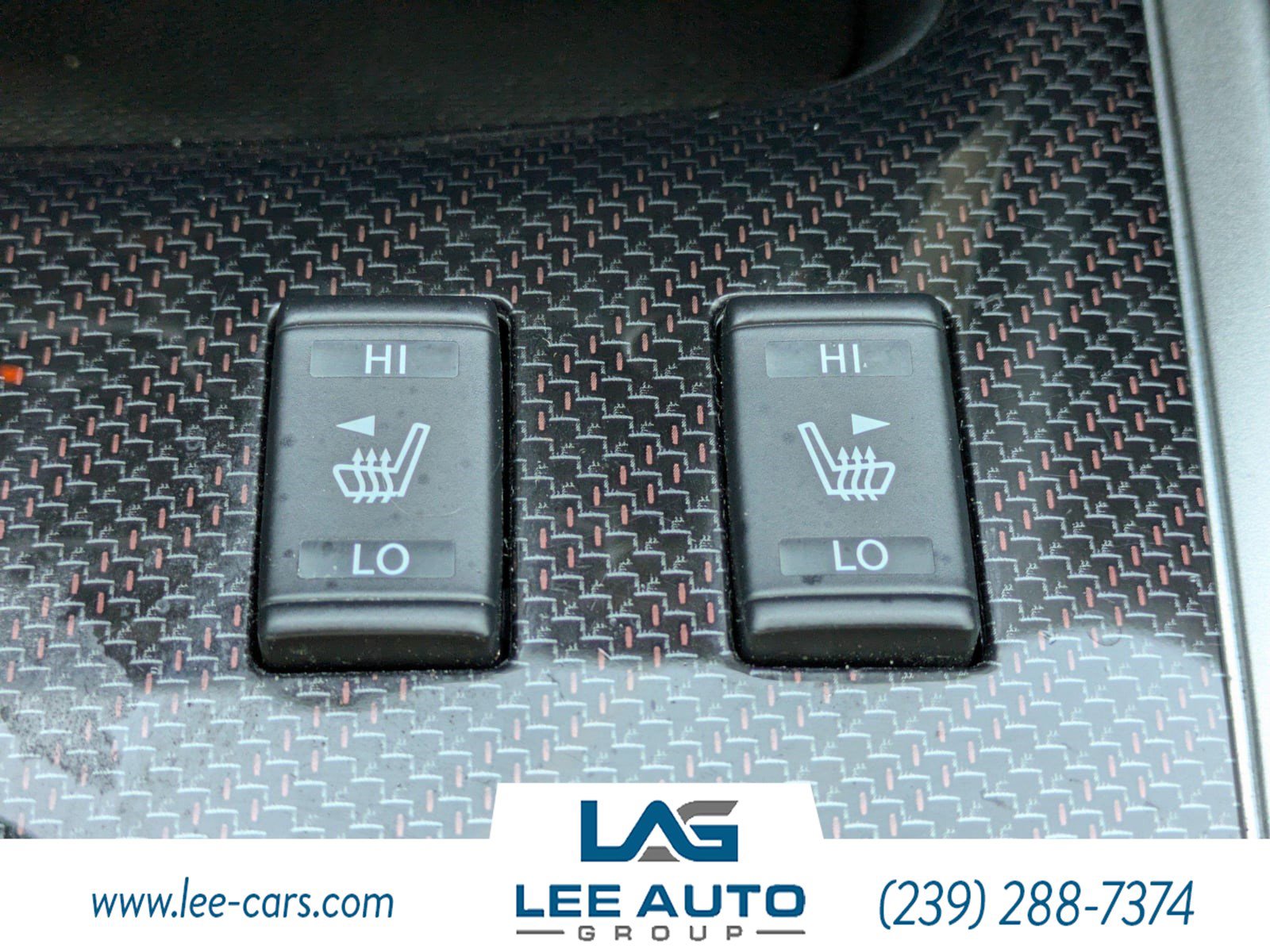 Used 2020 Nissan Pathfinder SL image 28