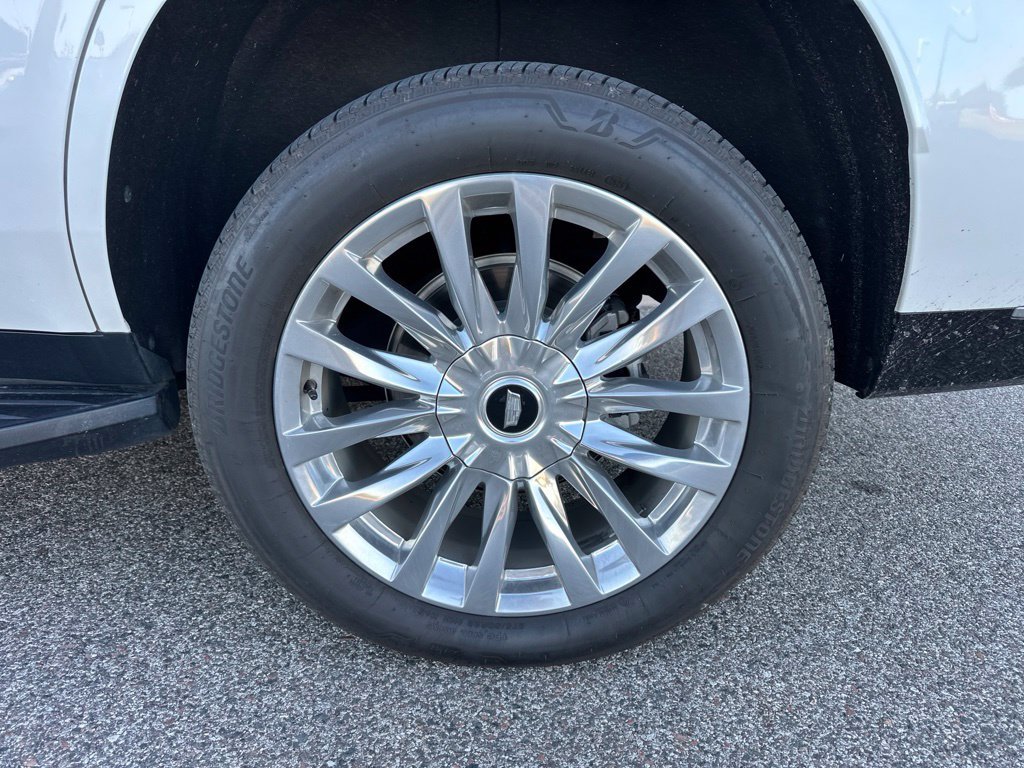 Used 2023 Cadillac Escalade Premium Luxury w/ LPO, Floor Liner Package AWD/4WD image 14