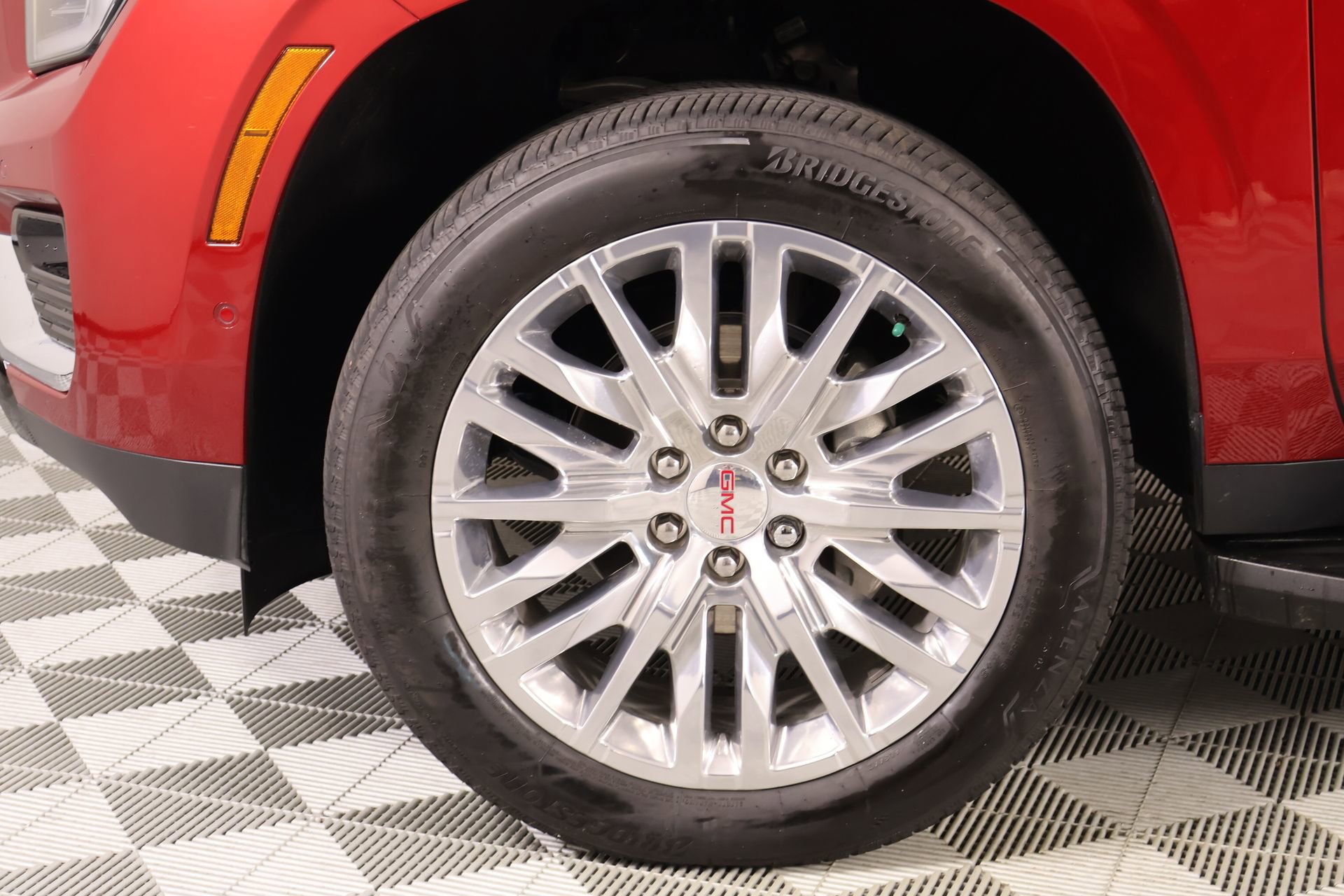 Used 2025 GMC Yukon Elevation w/ Elevation Premium Package image 22