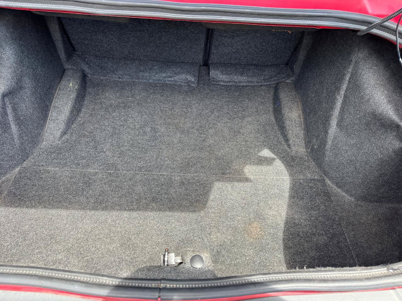 Used 2012 Dodge Challenger SXT Plus RWD image 11