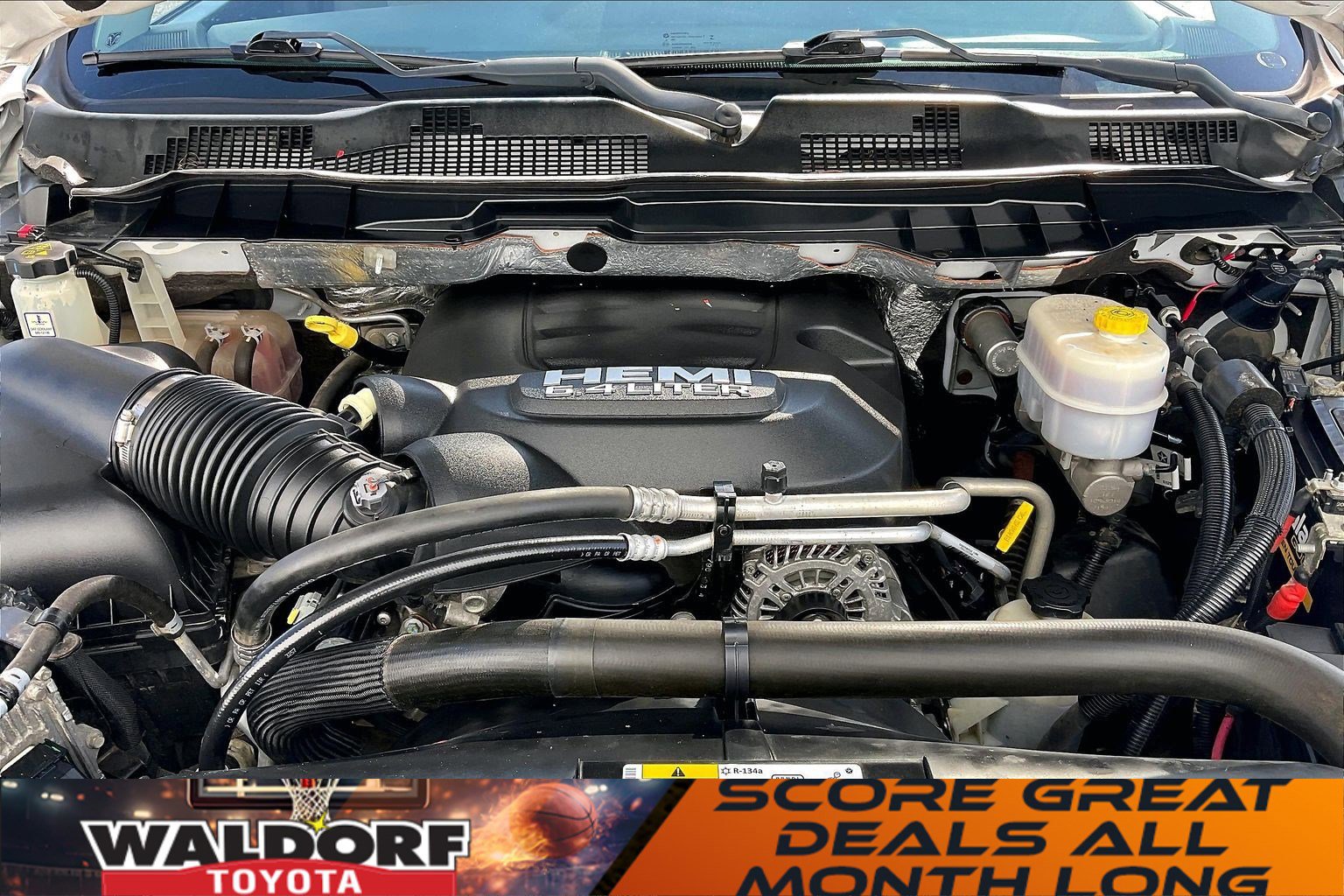 Used 2018 RAM 3500 Tradesman w/ Chrome Appearance Group image 13