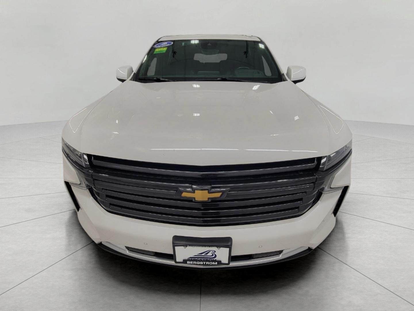 Used 2023 Chevrolet Suburban High Country AWD/4WD image 13