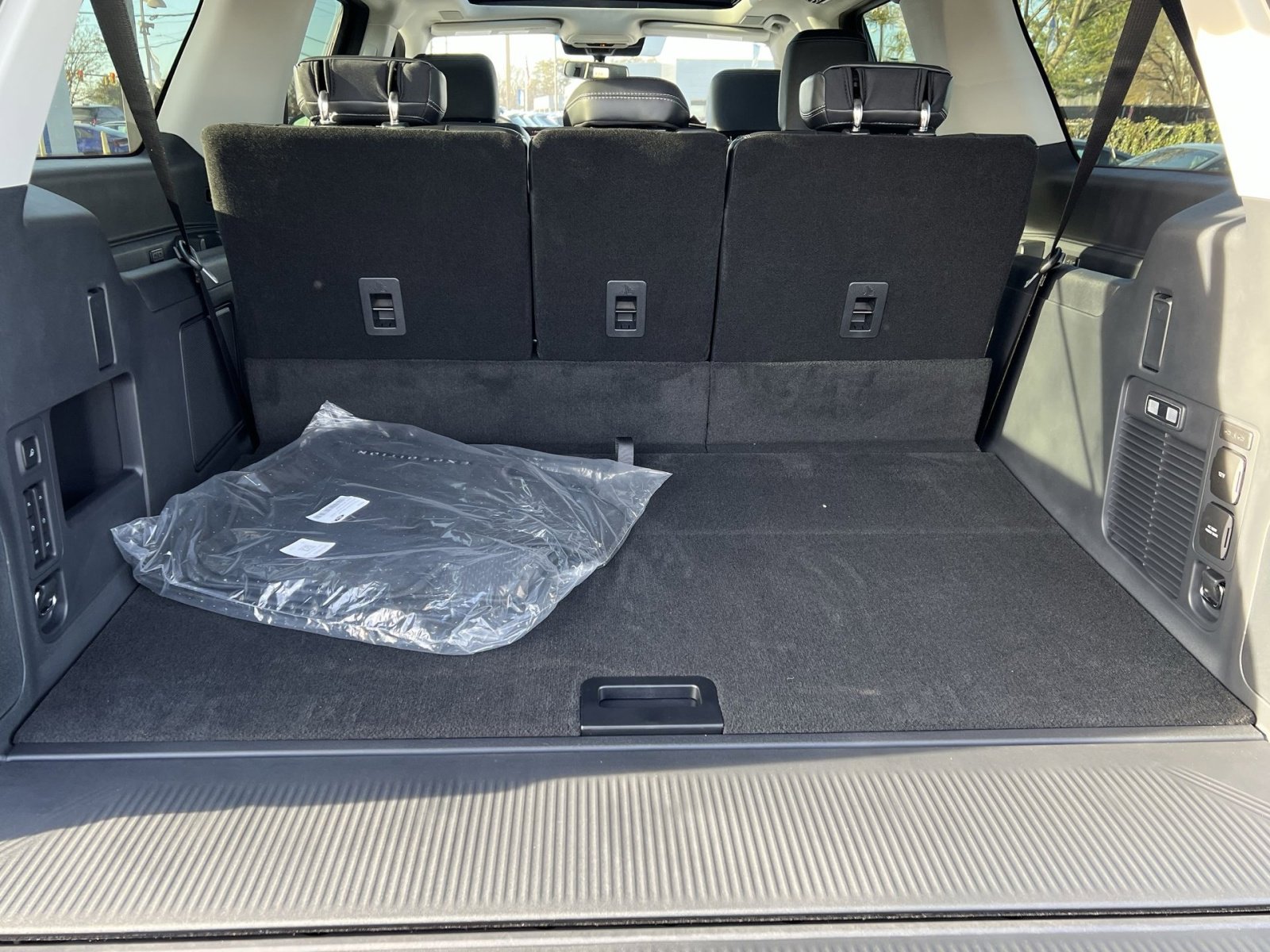 New 2025 Ford Expedition Max Platinum w/ Driver's Package image 26