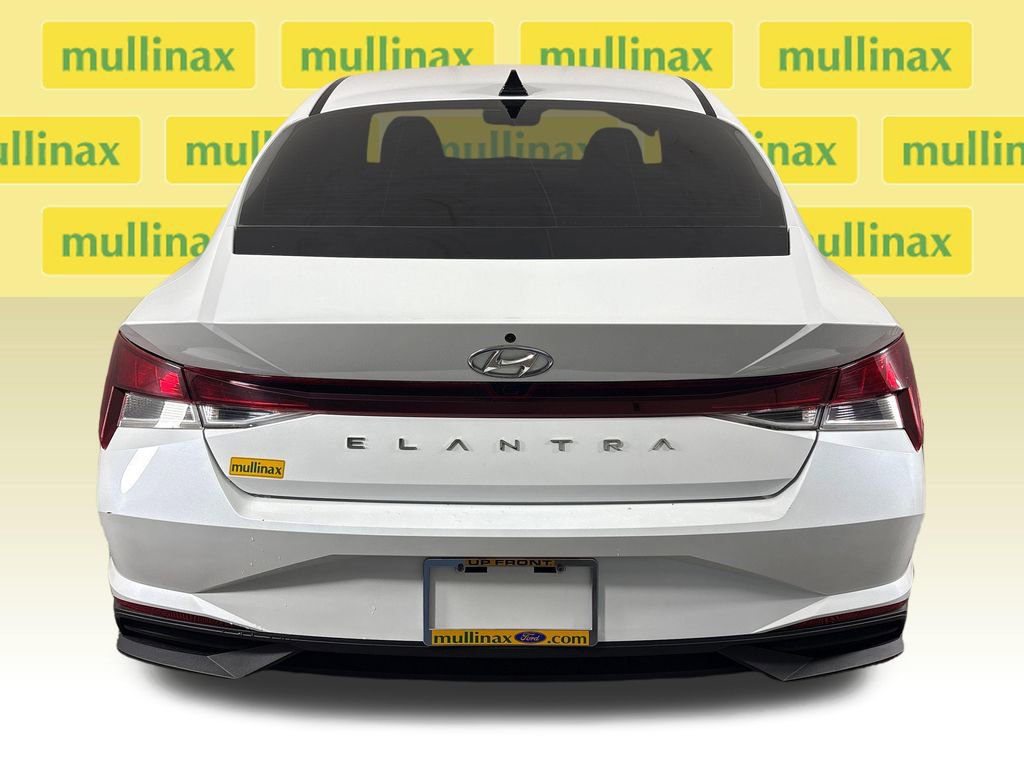 Used 2021 Hyundai Elantra SEL w/ Cargo Package FWD image 8