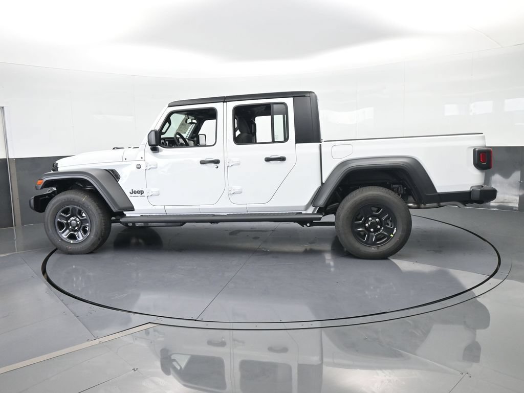 New 2026 Jeep Gladiator Sport AWD/4WD image 3