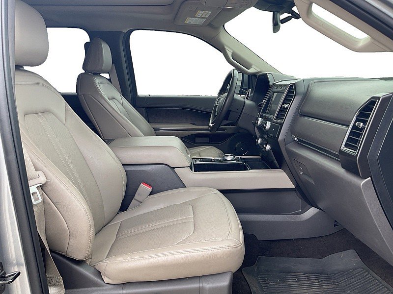 Used 2021 Ford Expedition Limited RWD image 10