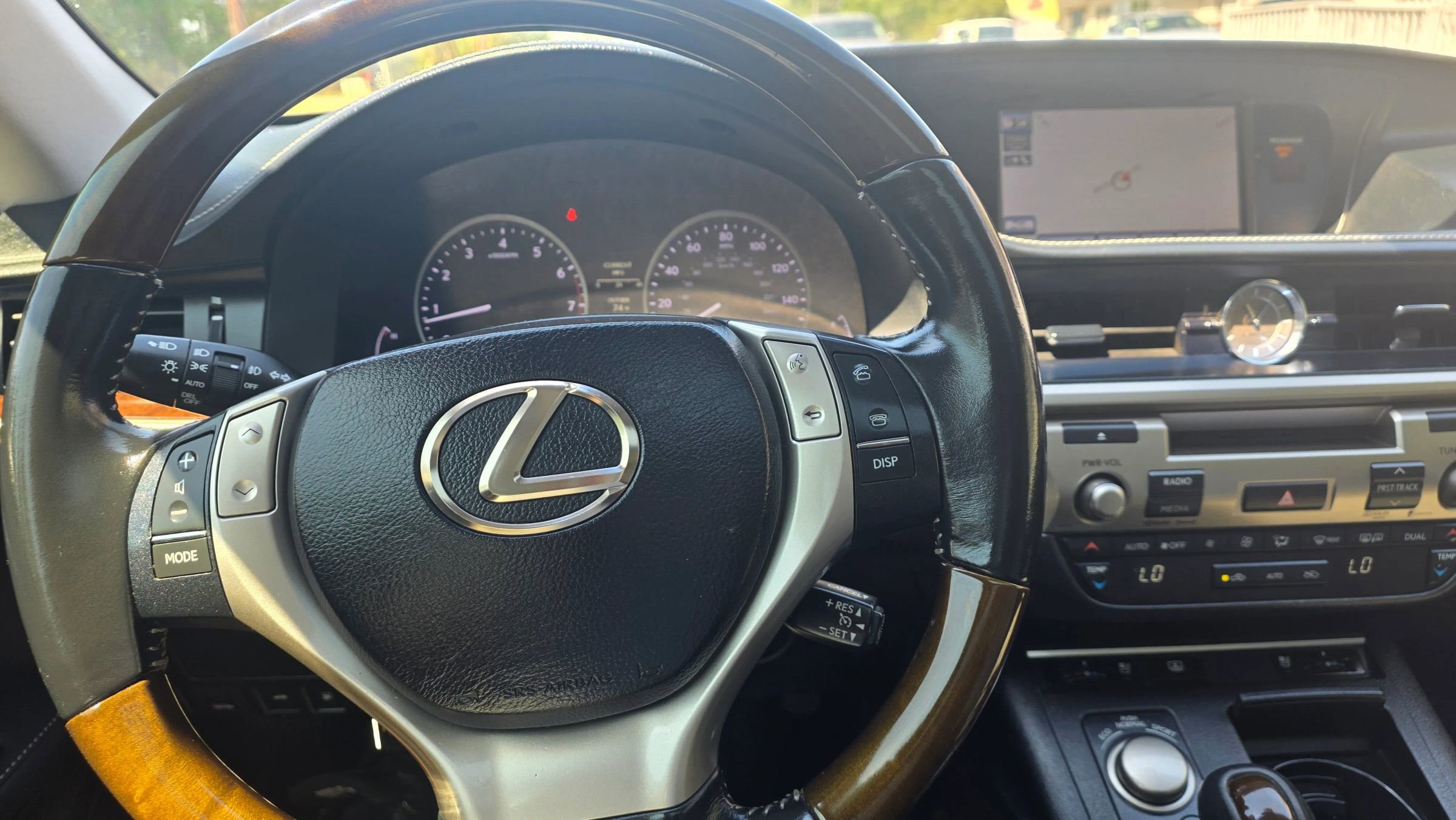 Used 2013 Lexus ES 350 w/ Luxury Pkg FWD image 13