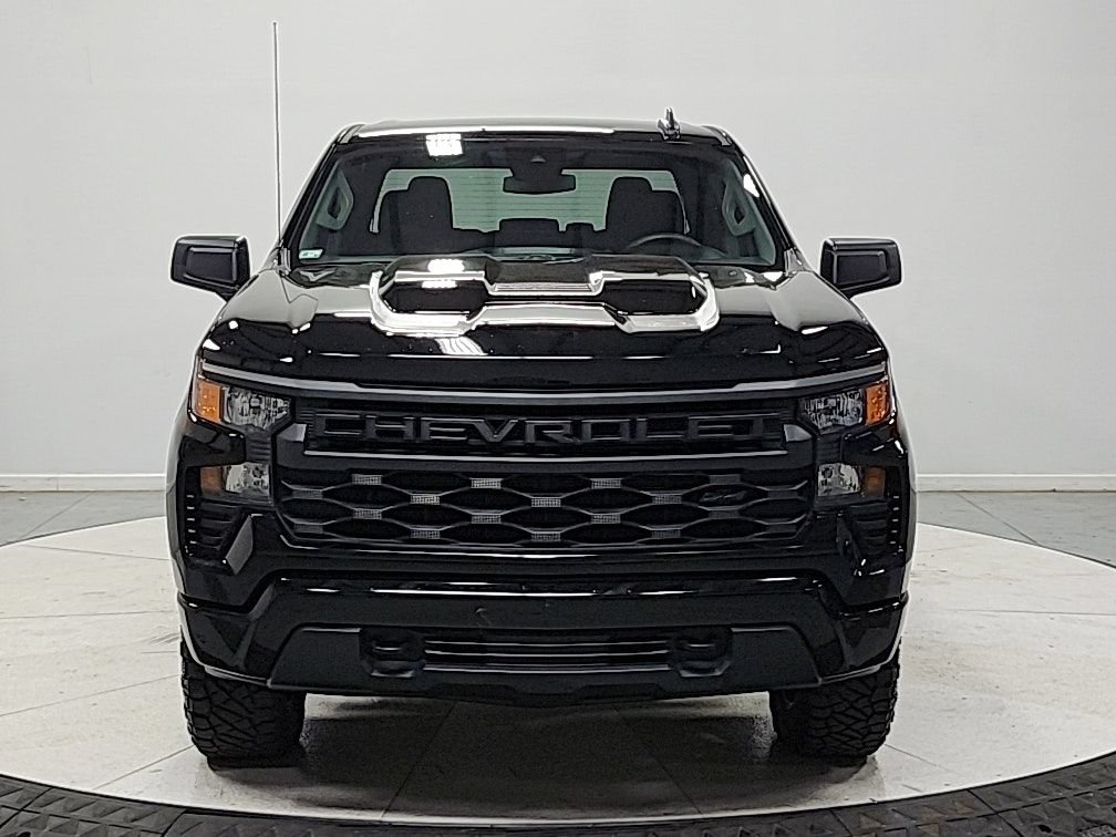 Used 2024 Chevrolet Silverado 1500 Custom Trail Boss w/ Realtree Special Edition AWD/4WD image 2
