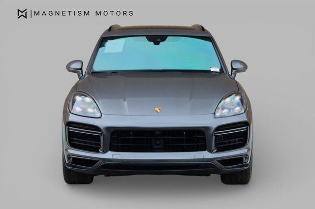 Used 2023 Porsche Cayenne Turbo AWD/4WD image 6