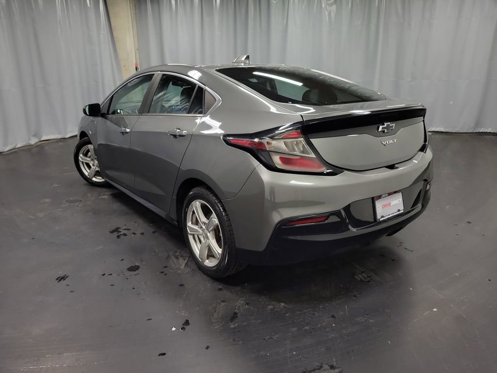 Used 2017 Chevrolet Volt LT w/ Comfort Package image 7