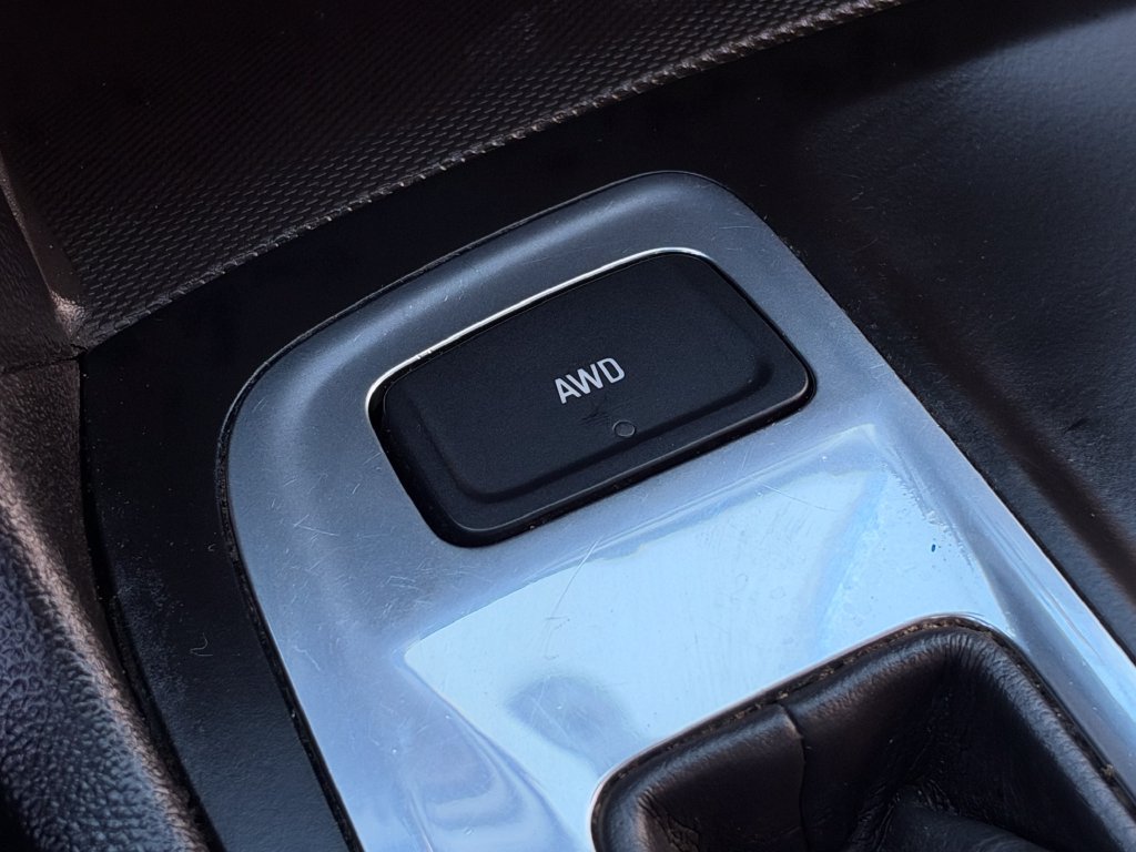 Used 2020 Chevrolet Equinox LT AWD/4WD image 26