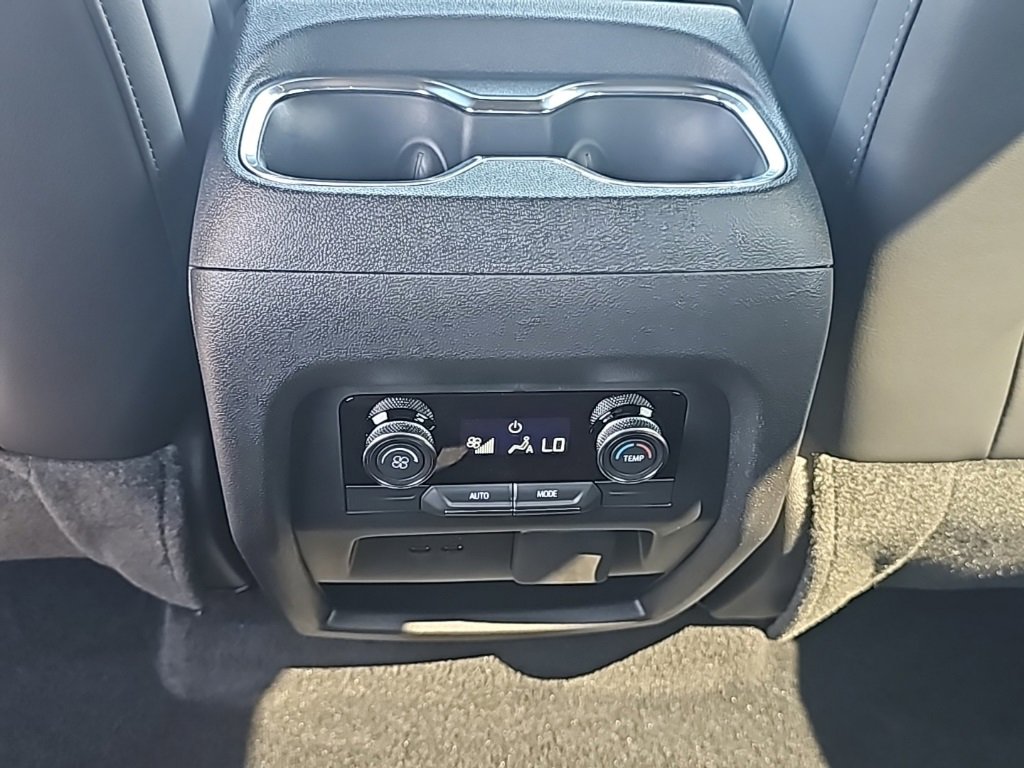 New 2026 Buick Enclave Sport Touring w/ Power Package image 18