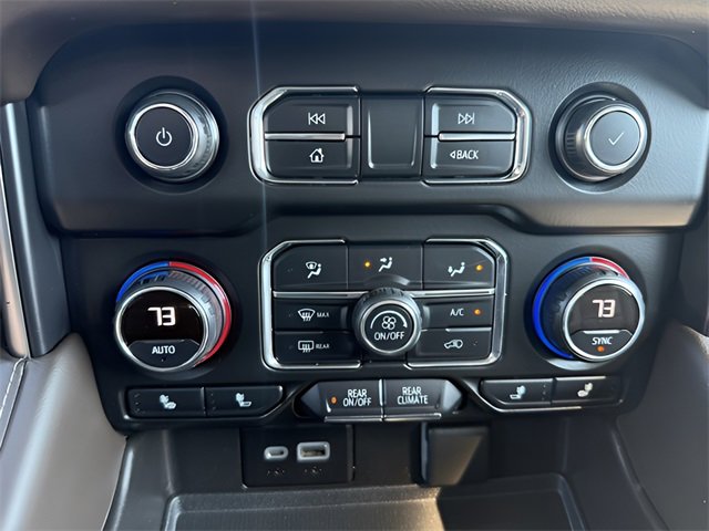 Used 2021 Chevrolet Tahoe LT w/ Luxury Package image 34