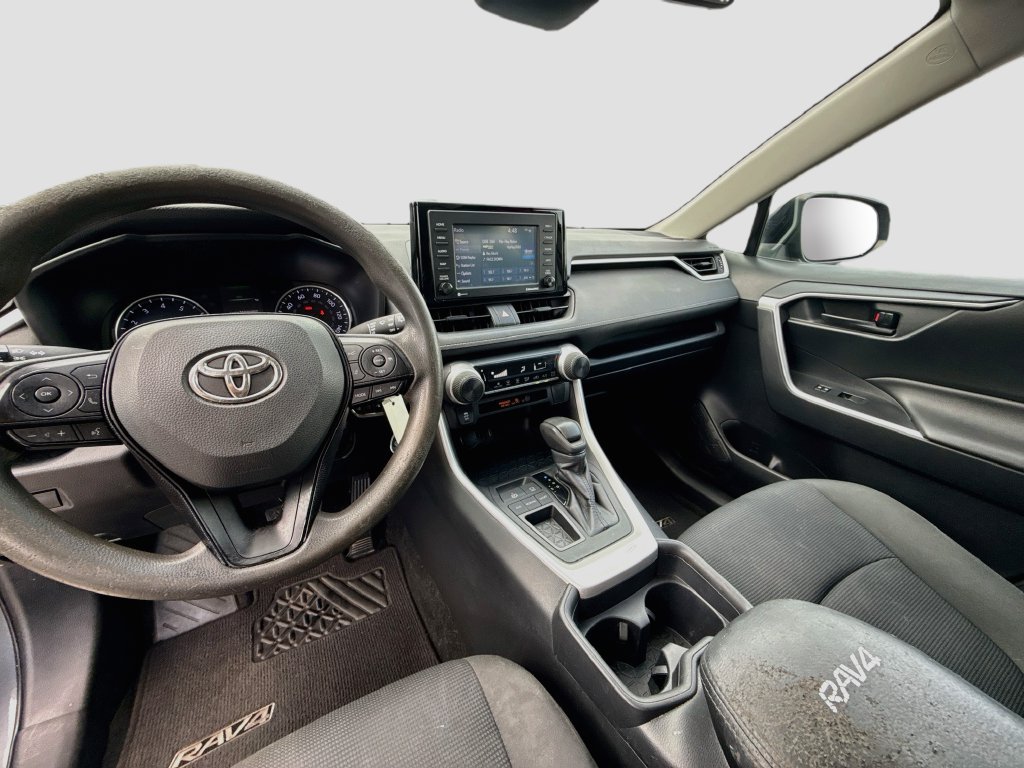 Used 2020 Toyota RAV4 LE w/ Carpet Mat Package FWD image 9