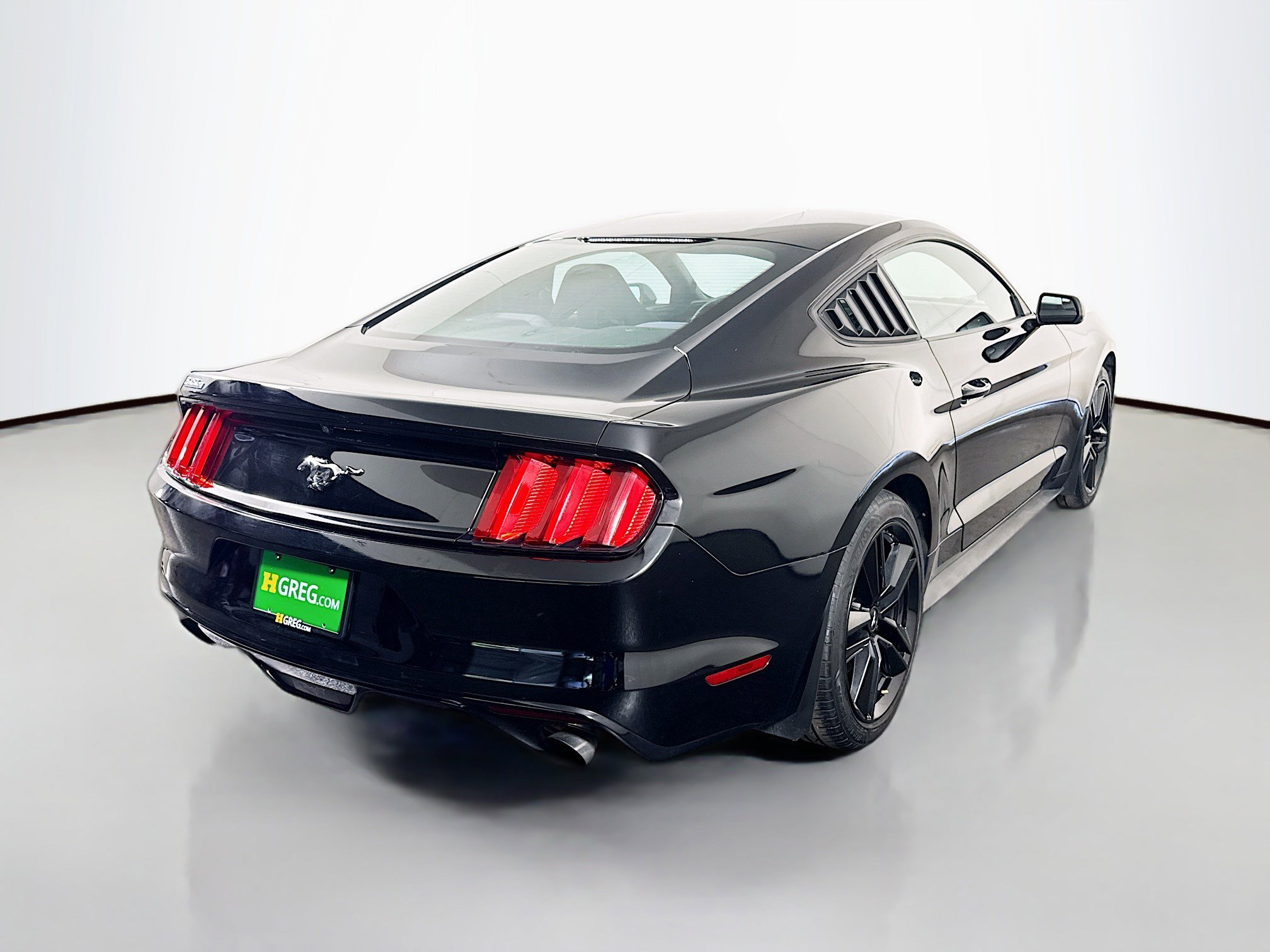 Used 2016 Ford Mustang Coupe w/ Ecoboost Performance Package RWD image 10